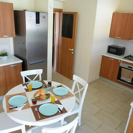 Vill Paradise Pyla- 3 Swimming Pool Larnaca Villa